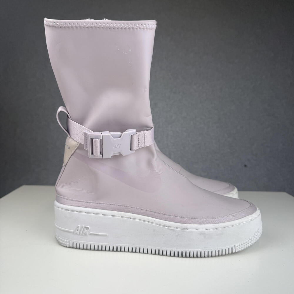 Nike Air Force 1 Sage High Rain Boots Violet Ash AQ2771-500 Women's Sz 6.5 EUC